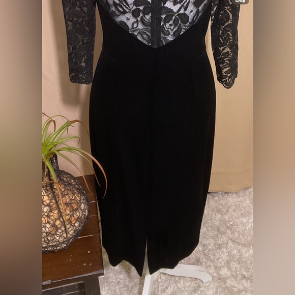 Eliza J Illusion Velvet Bodycon Dress - Picture 9 of 12